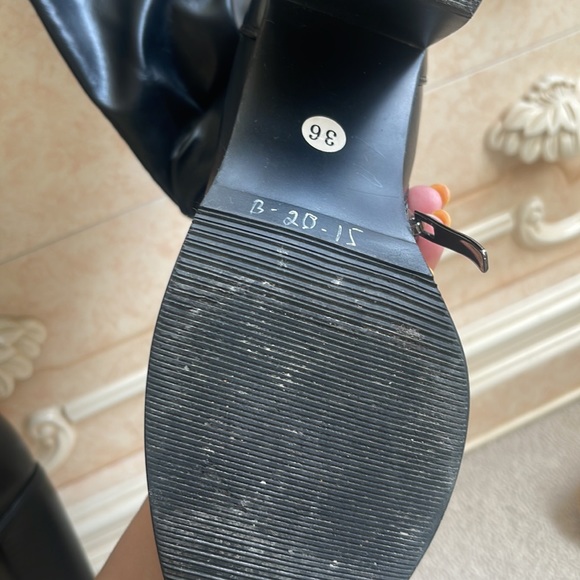 🖤Black Boots🖤 - Picture 8 of 12